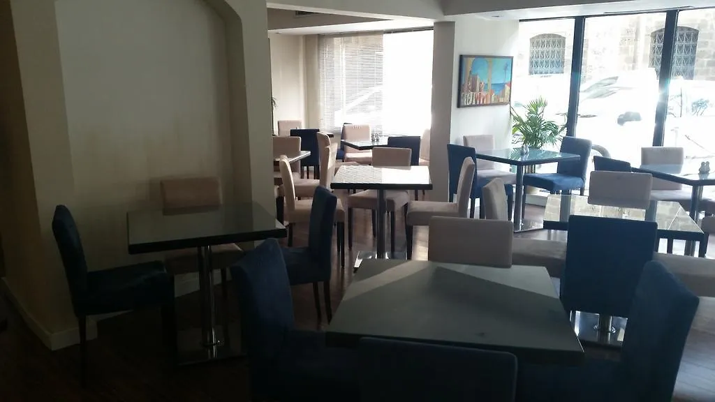 Livadhiotis City Hotel Larnaka