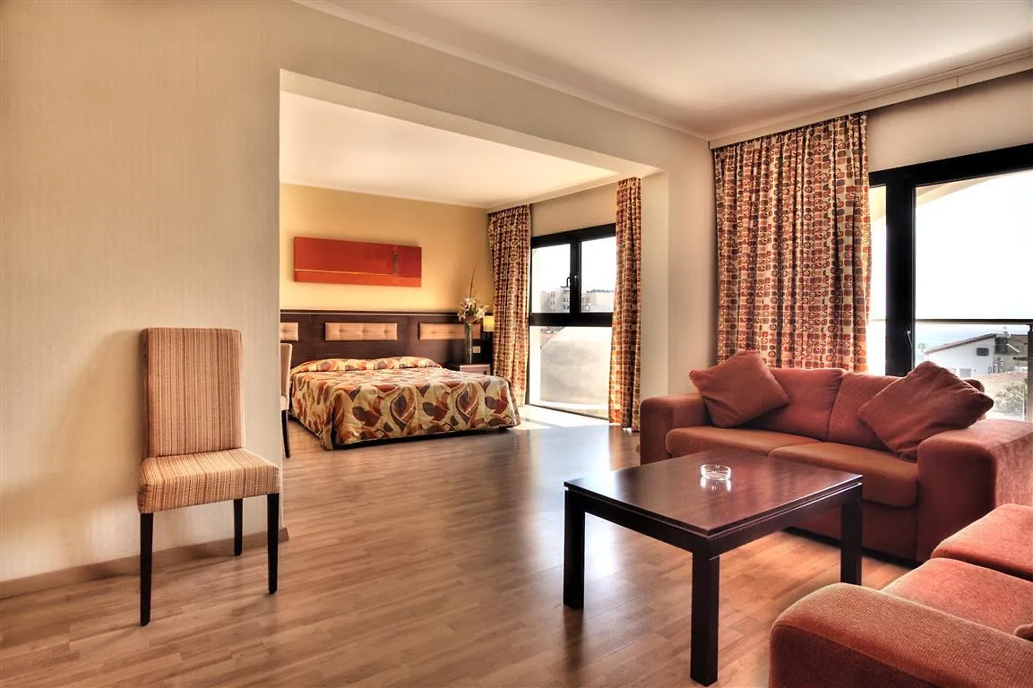 Livadhiotis City Hotel Larnaca Kypr