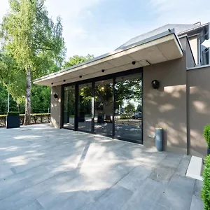 https://luxaviation-crew-resort.luxembourghotelsguide.com