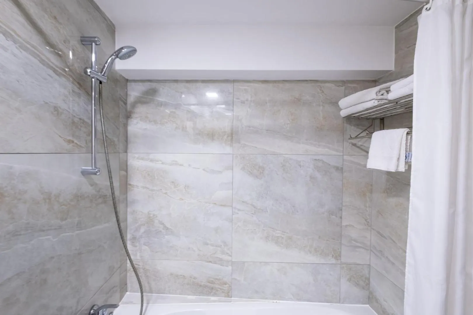 Livadhiotis City Hotel Larnaka