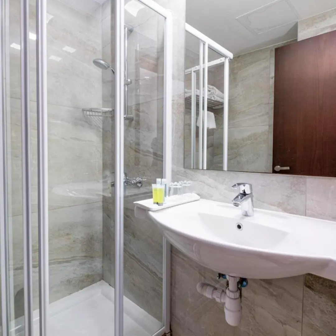 Livadhiotis City Hotel Larnaka